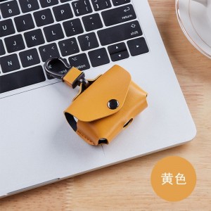 Det lette design af Apple AirPods Pro2 passer perfekt til og er udsøgt og praktisk. Den super stærke beskyttende øretelefonkasse er lavet af materialer af høj kvalitet, som effektivt kan modstå støv, ridser og utilsigtede påvirkninger